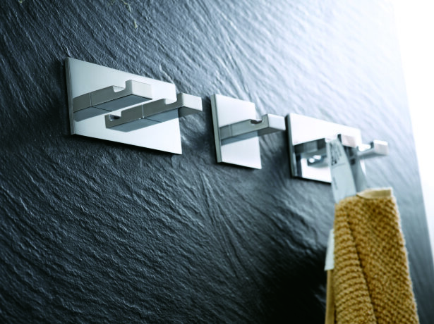 Крючок LANGBERGER MOLVENO 71131 подвесной цвет хром